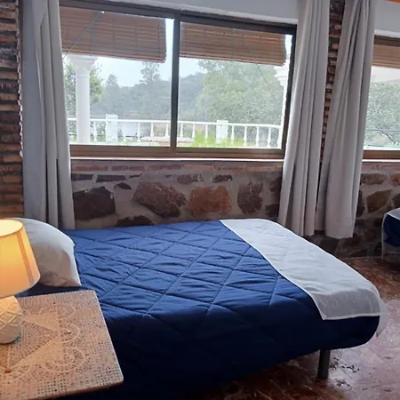 Casa Rural Hacienda El Lago *